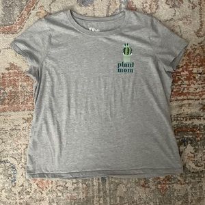 Grey plant mom shirt